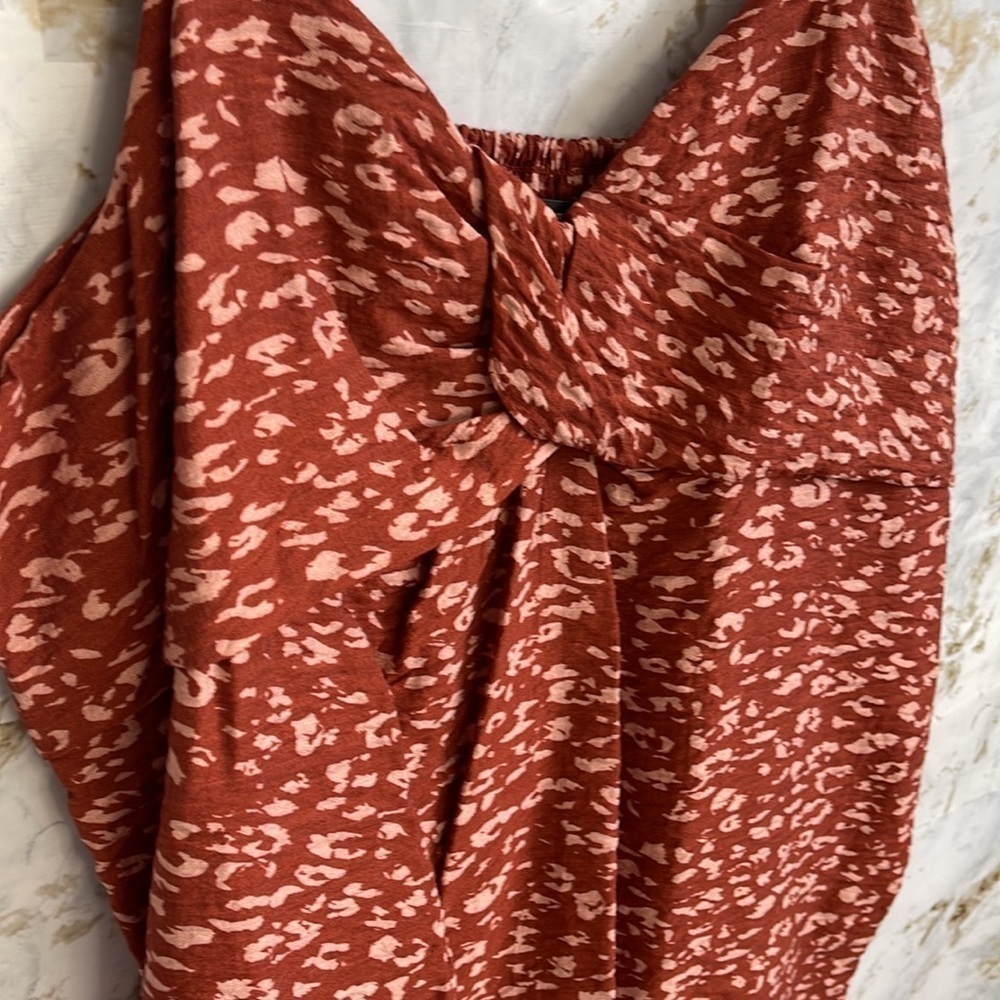 Simply Vera Vera Wang V-Neck Top l SIZE M - Picture 4 of 8